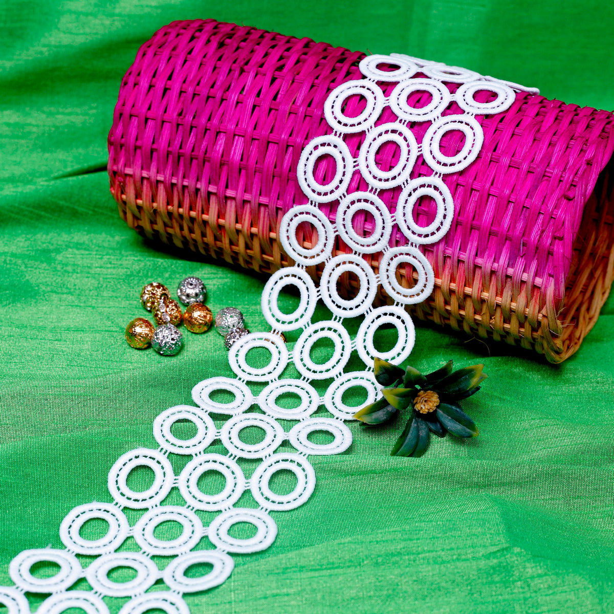 Laces Fancy Button Corner Laces Fancy Button Corner