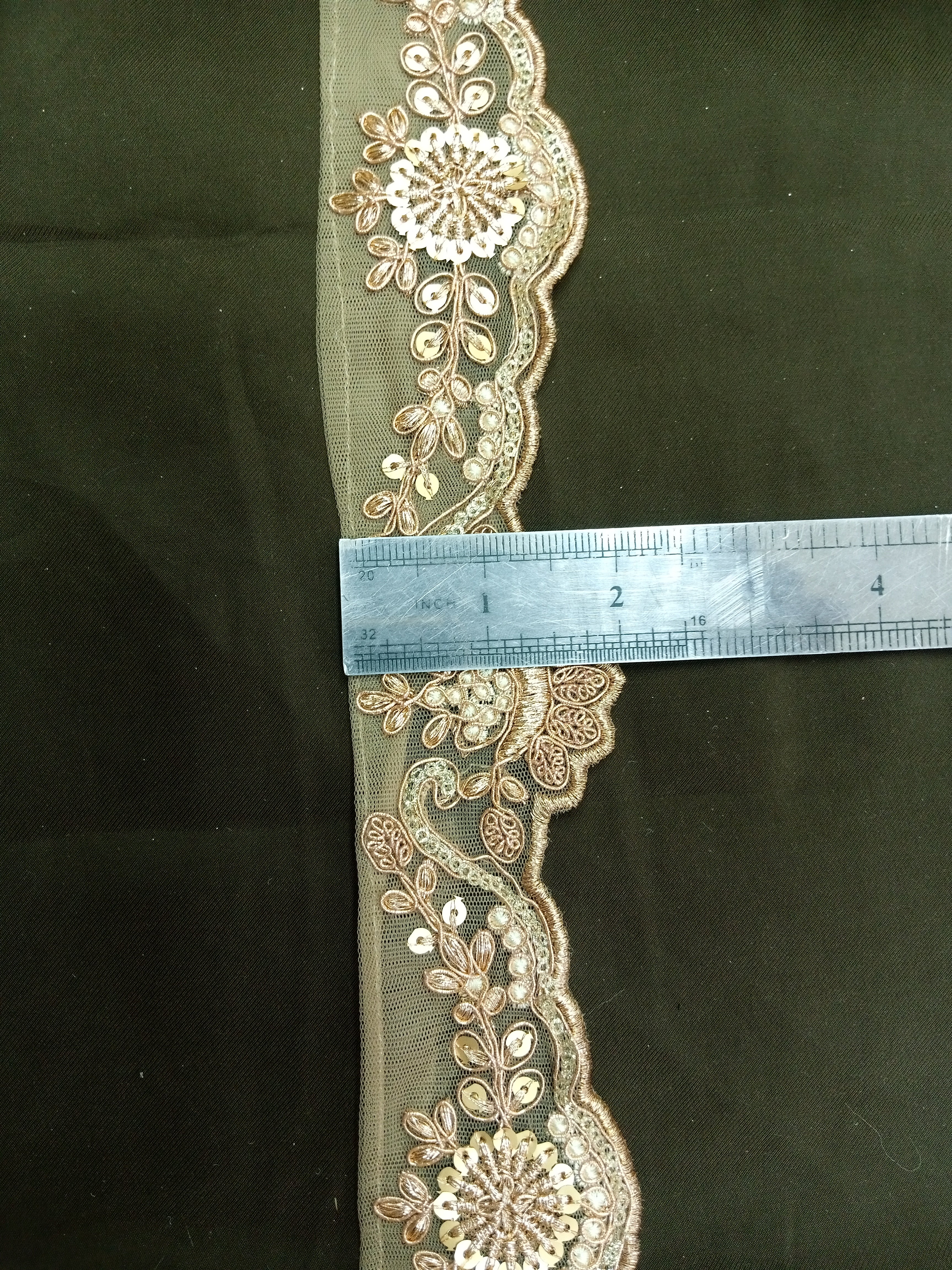 LC13781 - Indian Fancy Lace