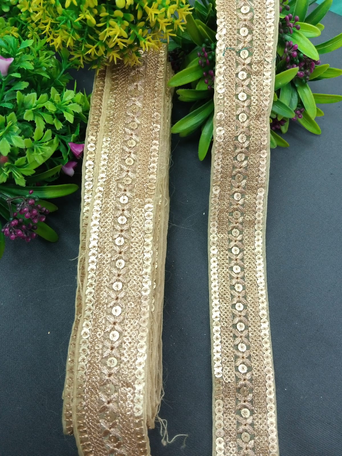 LC15268 - Ind Fancy Lace