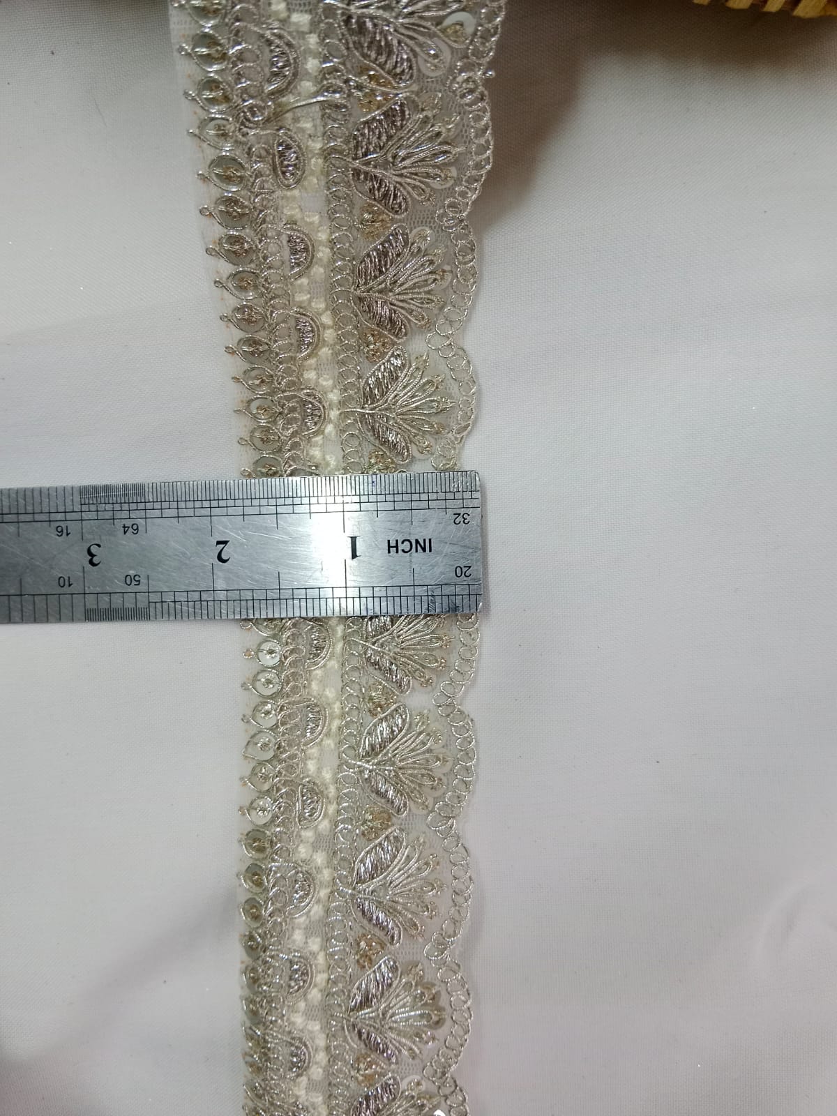 16370-FANCY LACE