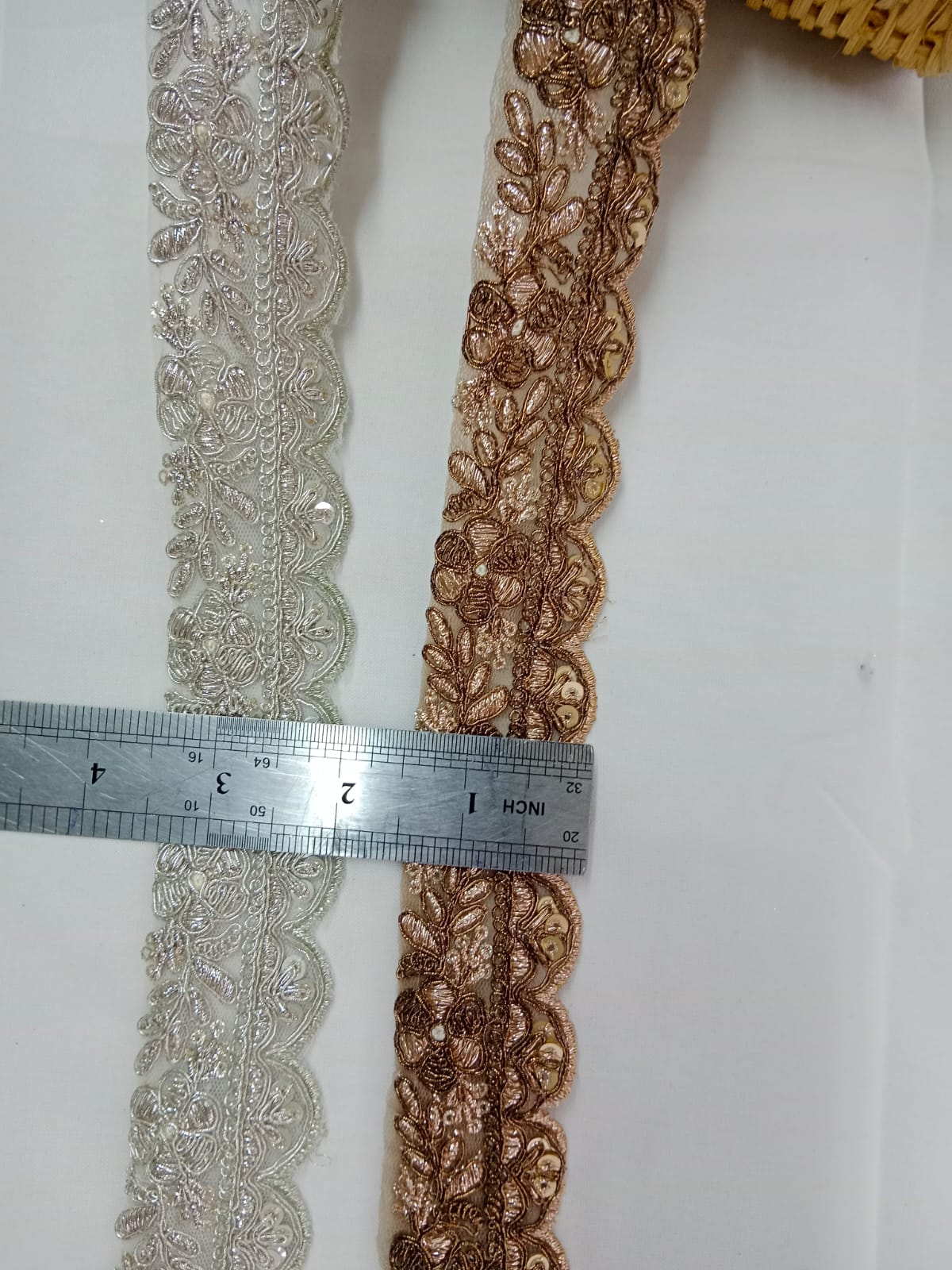 16369-FANCY LACE