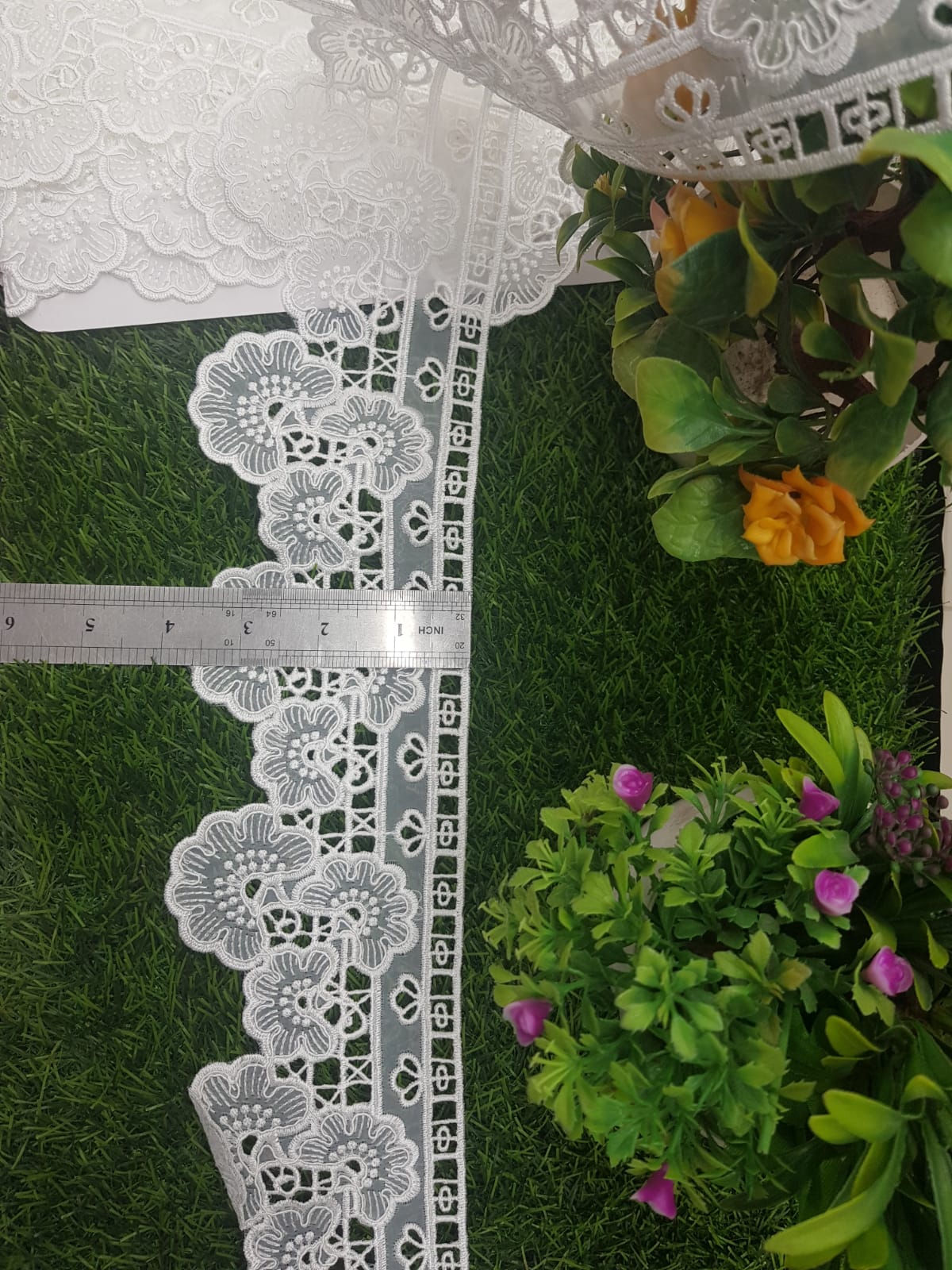 16508-Milky LACE