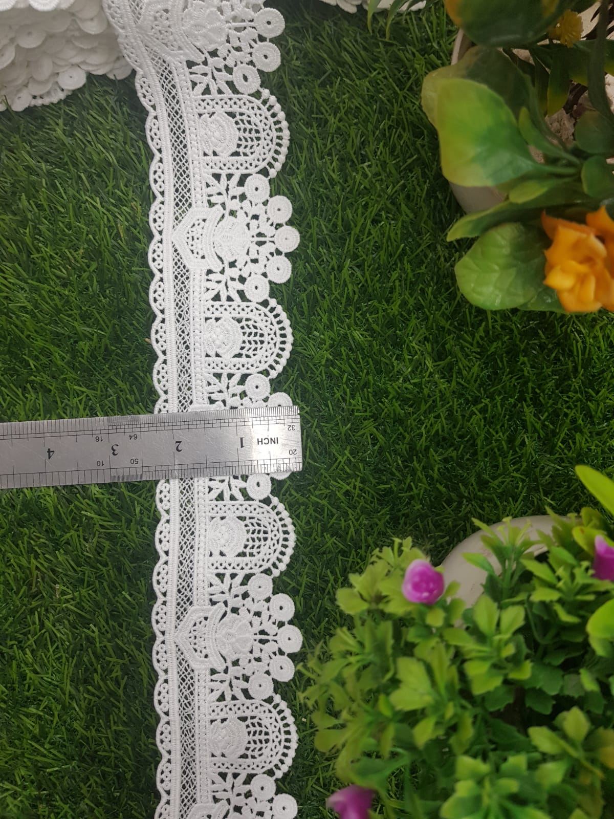 16702-Milky LACE