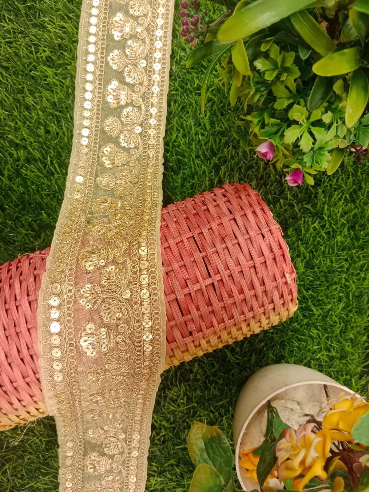 16379-FANCY LACE