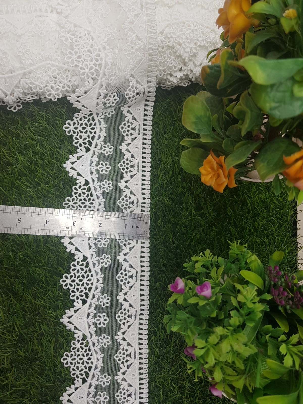 16765-Milky LACE