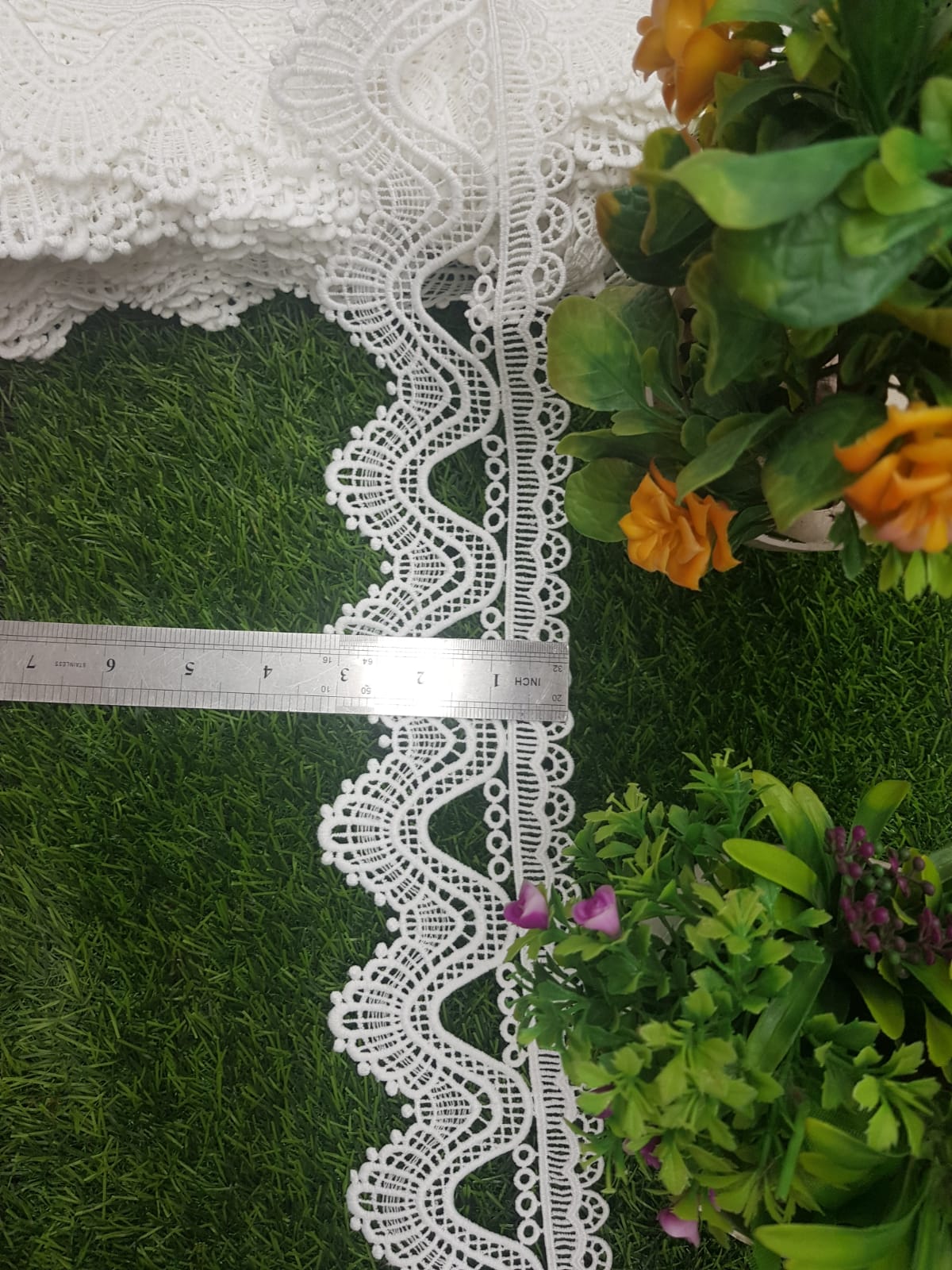 16666-Milky LACE