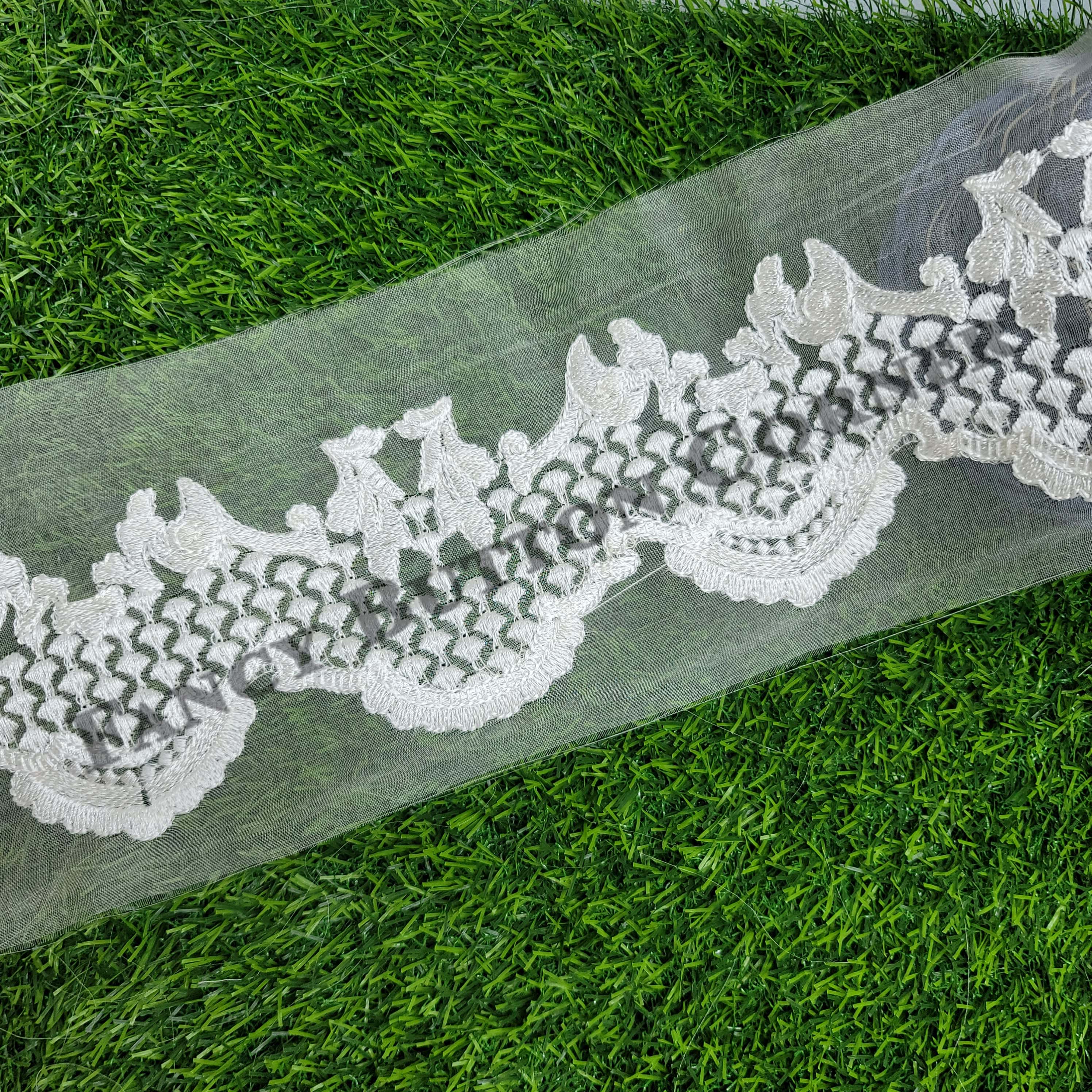 BD00010-33 - Pure Organza Border