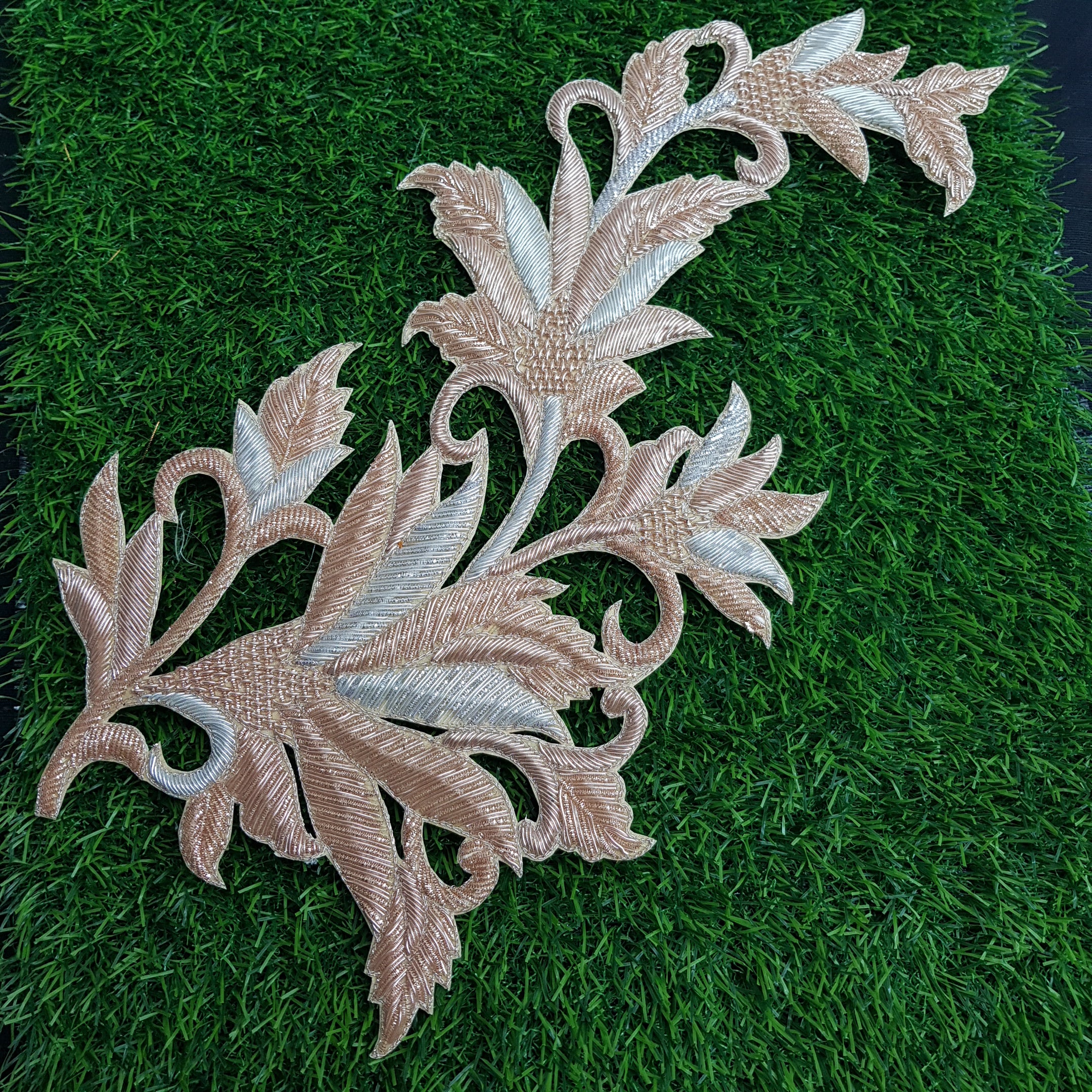 M000271-3 - Fancy Handmade Motif