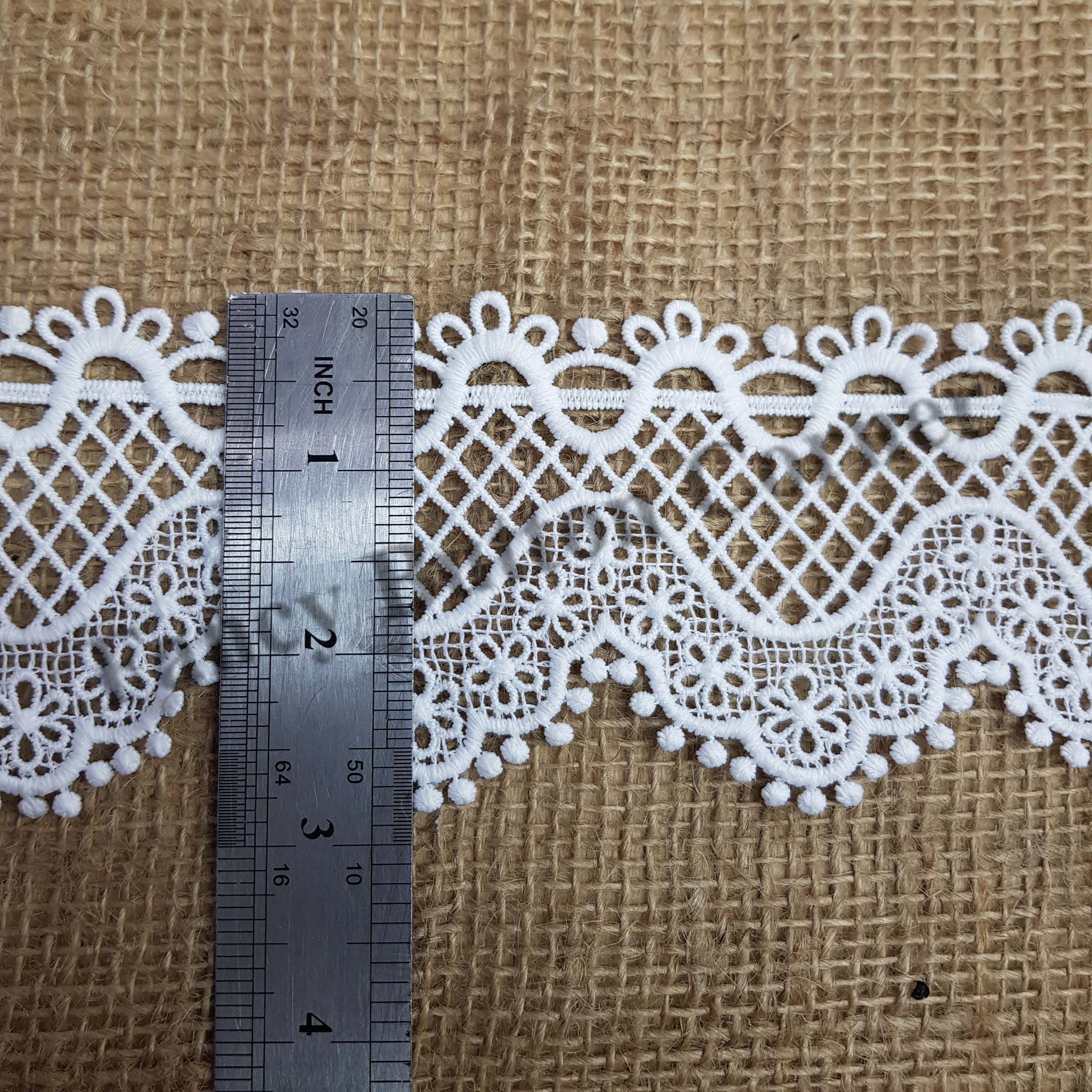 LC10398 - Shutter Lace