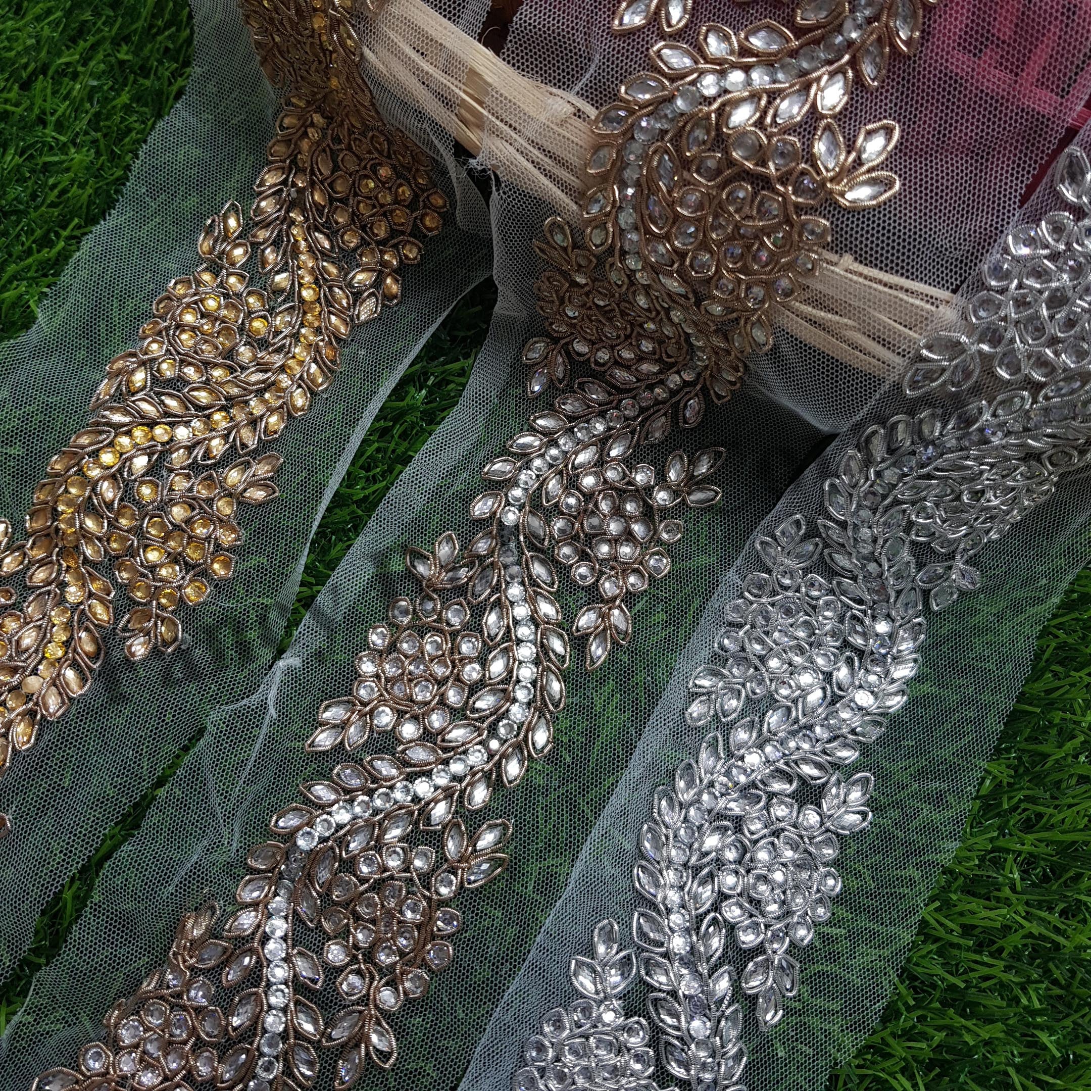 LC10735 - Kundan Lace