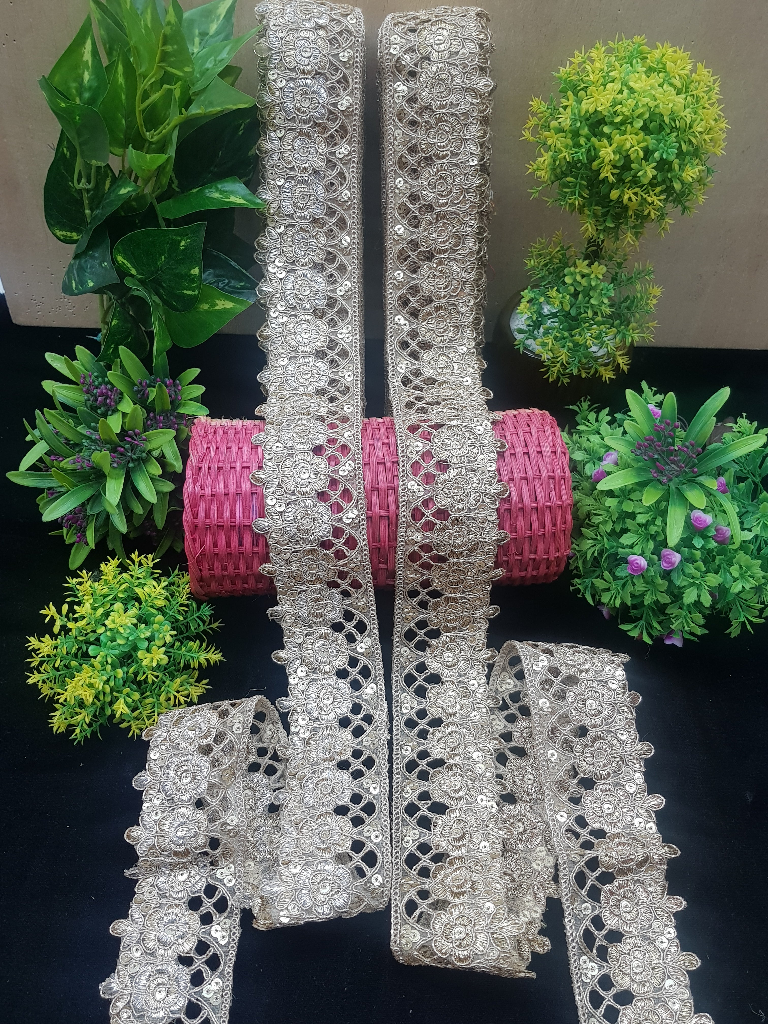 LC11991 - Fancy Lace