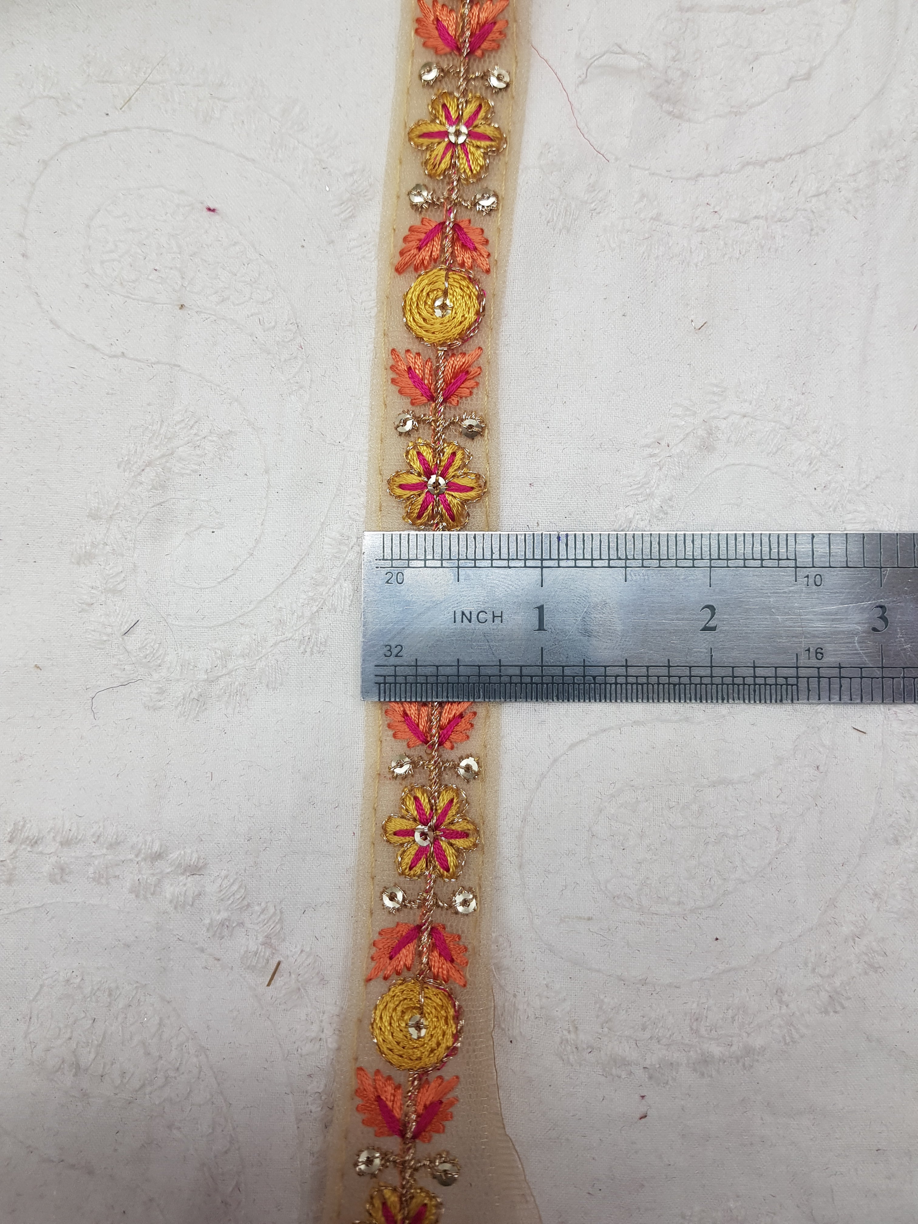 LC12088 - Indian Embroidery Lace