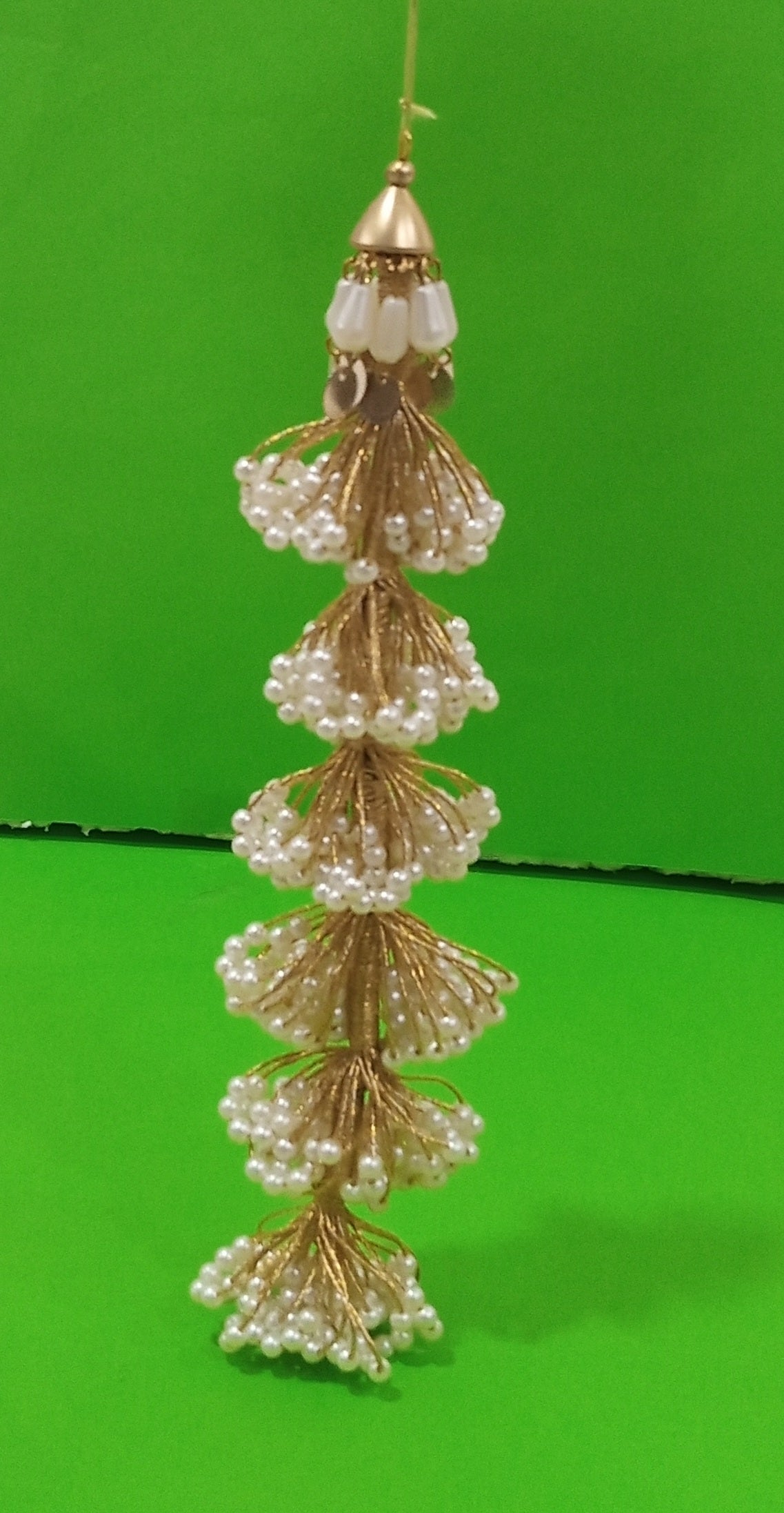 T000565 - Long Fancy Tassels